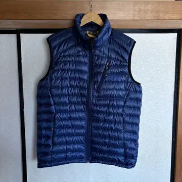 MOUNTAIN HARD WEAR 다운 베스트