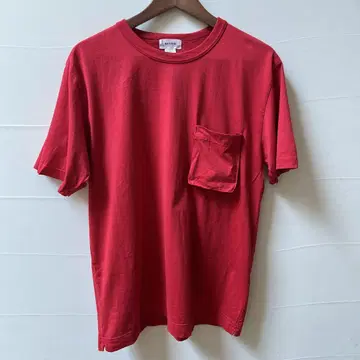 BETTER 레드 티셔츠 포켓