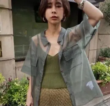 아메리 에어리 오간디 셔츠