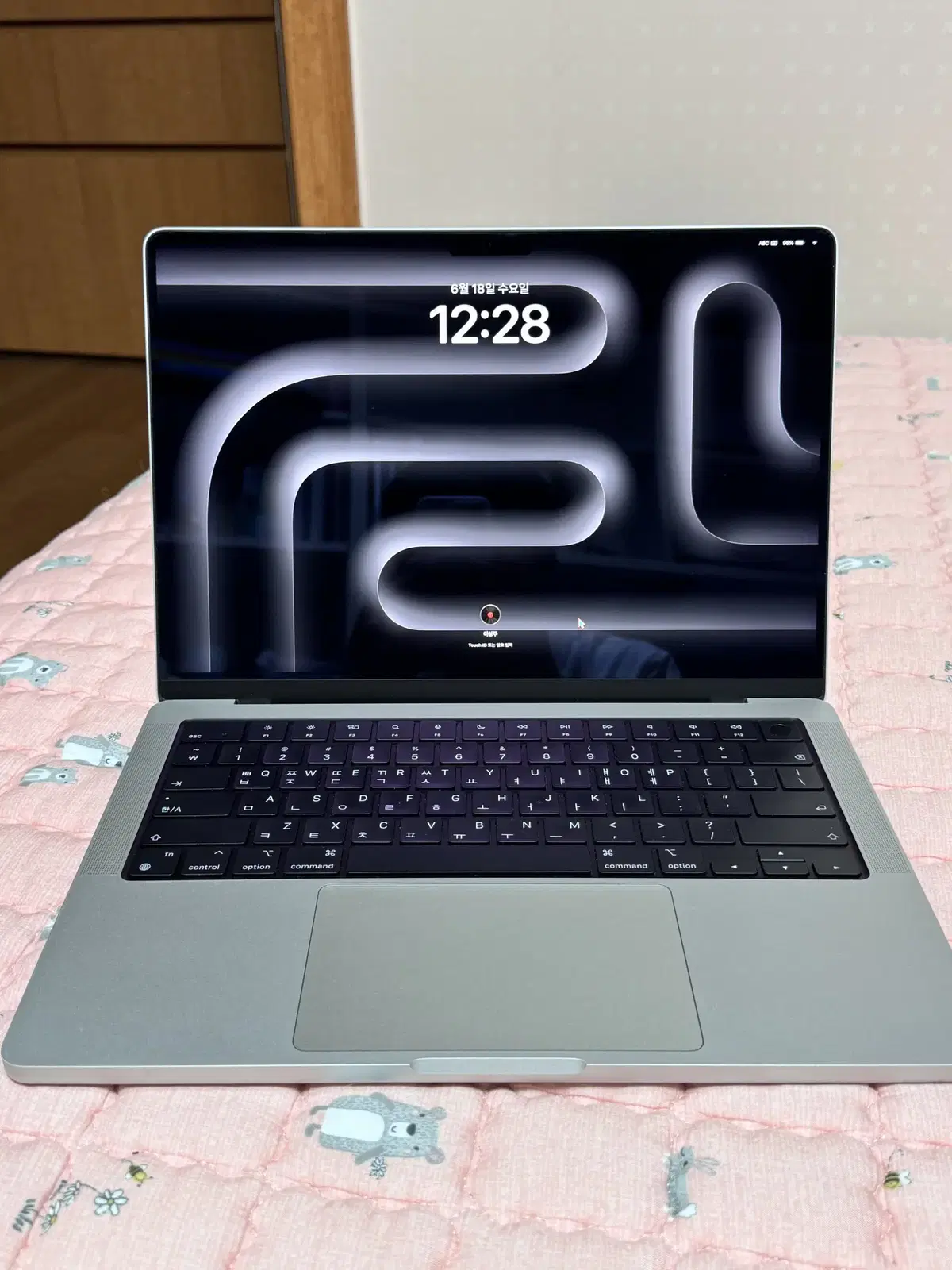 MacBook Pro 14 M1 Pro 16GB 512GB (Performance: Top Tier)