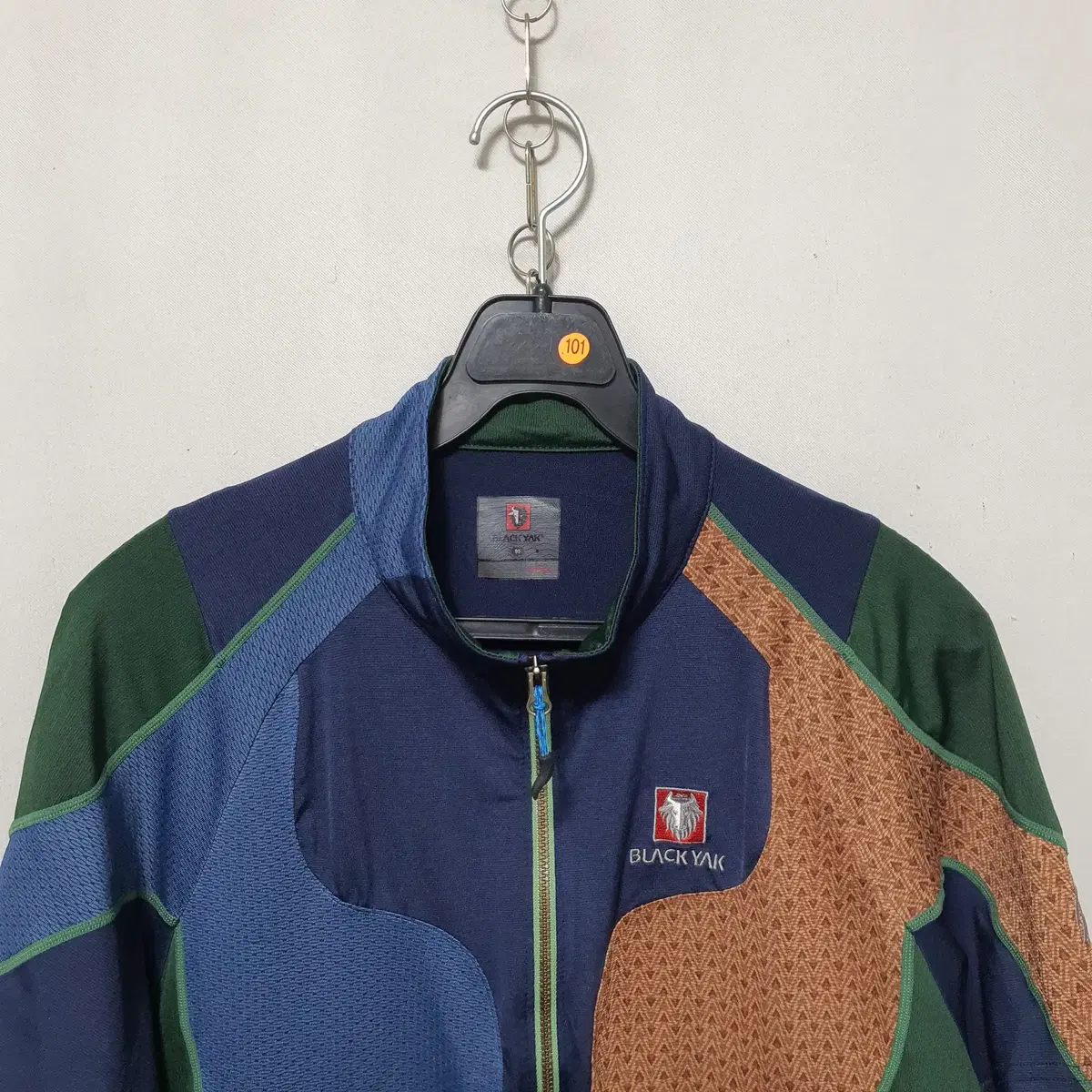 Y-101 블랙야크 남성 등산 반팔티셔츠 95
