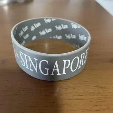 후지이 카제 리스트 밴드 Singapore