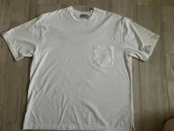 handvaerk 화이트 티셔츠 M 사이즈 Bshop