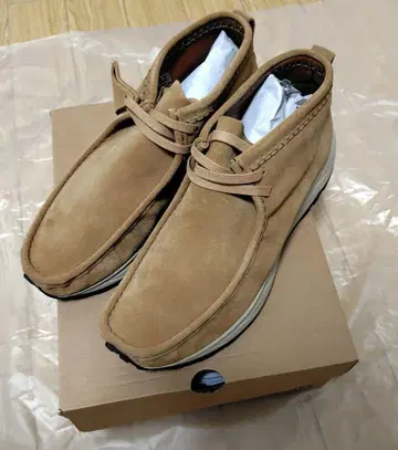 미사용 새상품 Clarks 왈라비 에덴 사이즈 UK10