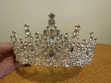 티아라