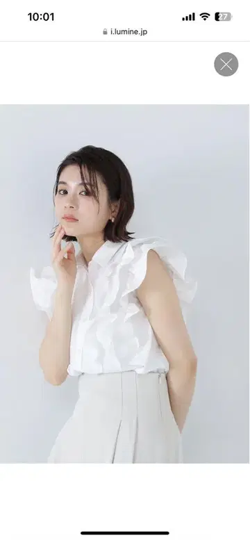[미사용 택 포함] 셔츠 칼라 볼륨 프릴 블라우스
