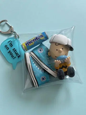 가챠 파우치 PEANUTS 찰리 브라운 컨버스 멘토스