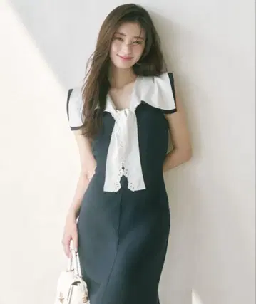 세일러 스카프 원피스