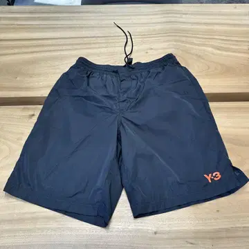 Y-3 블랙 숏 팬츠