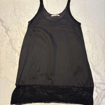 BACCA 코튼 실크 슬리브리스 탑 탱크탑 블랙