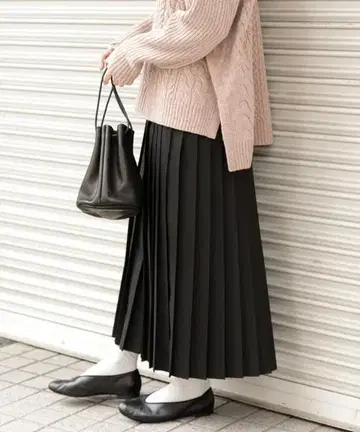 카구레 롱 플리츠 스커트 블랙