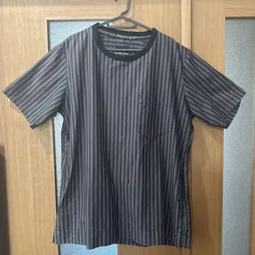 넘버나인 블랙 스트라이프 티셔츠