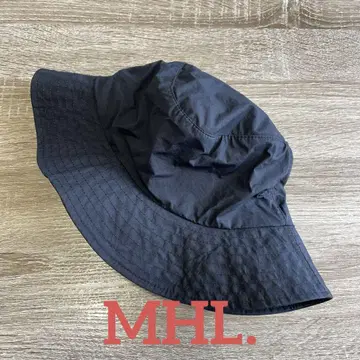 [새상품급] MHL. 마가렛 호웰 버킷 햇 backet hat 네이비