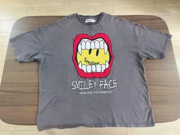Smiley Face 그레이 티셔츠 L 사이즈