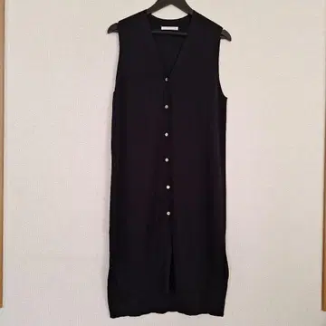 블랙 슬리브리스 베스트 M