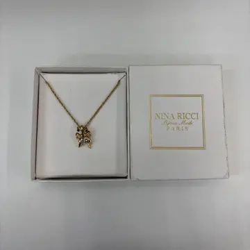 NINA RICCI(니나리치) 리본 모티브 목걸이