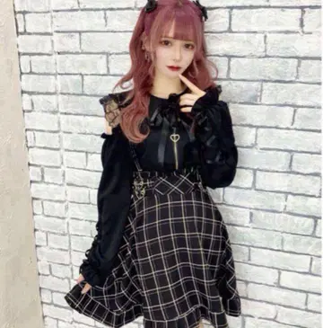마즈 MA*RS 어깨가 파인 하트 슬라이더 블라우스 블랙