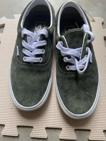 Vans 올리브 그린 스웨이드 스니커즈