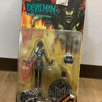 DEVILMAN 한정 컬러 피규어