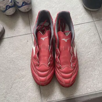 Mizuno 모렐리아 네오 레드 스파이크