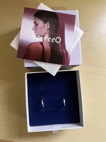 soireeo twist collection 귀걸이