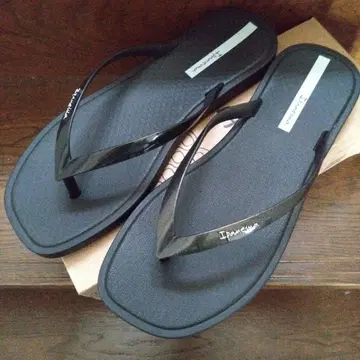 유나이티드 애로우즈 Ipanema 샌들