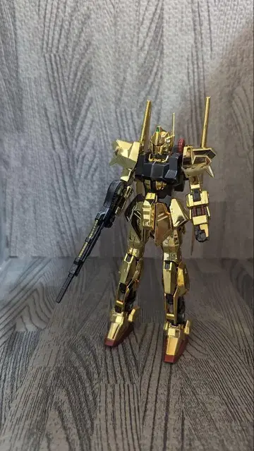HG 1/144 건담 베이스 한정판 백식 [골드 코팅]