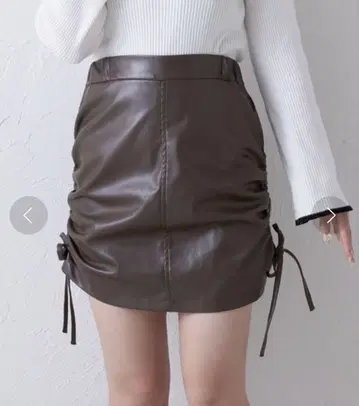 인조 가죽 드로스트 미니 스커트