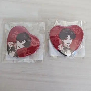몽환루와 잠들지 않는 나비 하트형 캔뱃지 동여우 쿠츠하 2개 세트