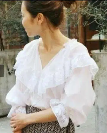 IENA LA BOUCLE 리버 레이스 론 블라우스 화이트