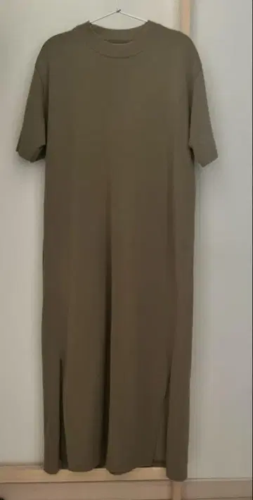 바토너 맥시 원피스 사이즈 1 카키