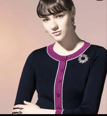 Rene 네이비 긴팔 가디건 38 새상품급 냉방병 예방에!