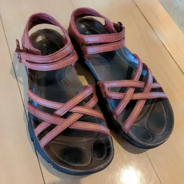 킨 Keen 여성용 사이즈 8 샌들