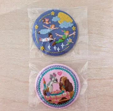 디즈니 캐릭터 자수 캔 핀 배지 2개 세트
