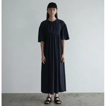 새상품급 clane 클라네 래쉬가드 롱 원피스
