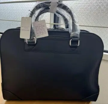 하자품 블랙 비즈니스 백 리사이클 가죽