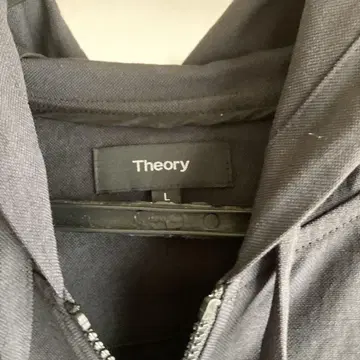 Theory 후드 부착 블랙 후드티 L 사이즈