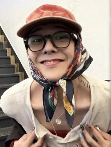 G Dragon 목걸이 새상품