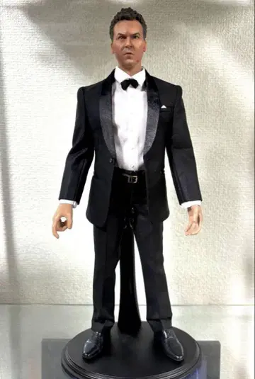 ACE TOYS 블루스 웨인/마이클 키튼 스타일 1/6