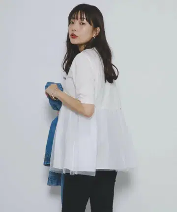 어반 리서치 로쏘 페플럼 튤 티셔츠 새상품