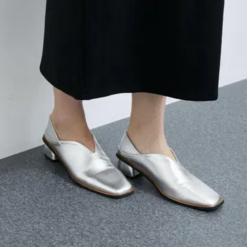 펌프스 힐 V 컷 사보 실버 메탈릭 24cm(~25cm)