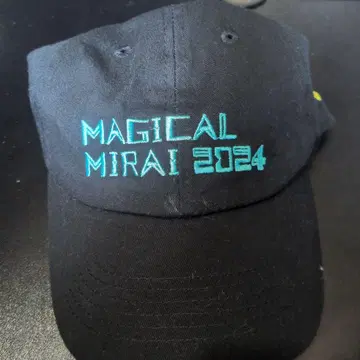 매지컬 미라이 2024 모자