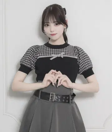 pium 리본 테이프 깅엄 니트 탑