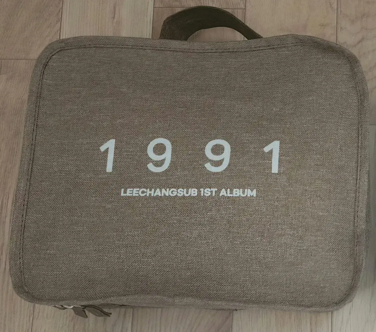 Btob lee changsub 1991 mucore fan meeting blanket wts