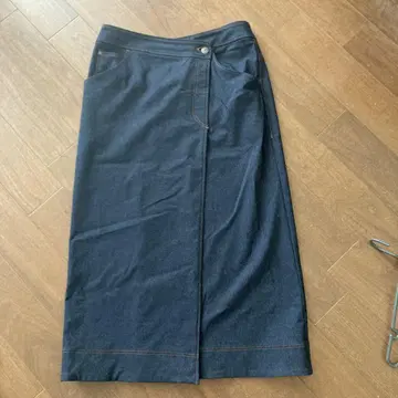 다크 블루 데님 스커트