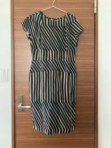 marimekko 마리메꼬 빈티지 스트라이프 반팔 무릎 기장 원피스