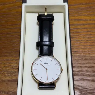 Daniel Wellington 심플한 손목시계 화이트/블랙