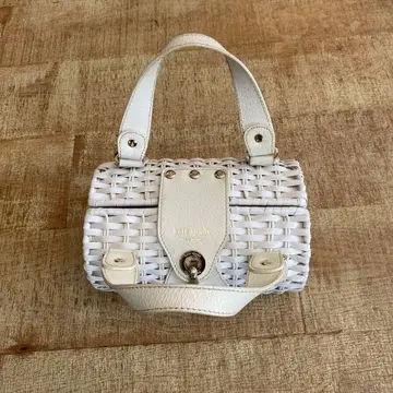 kate spade 바스켓백 화이트
