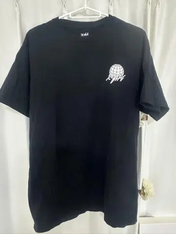 X-girl 티셔츠