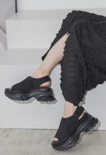 새상품급! JEANASIS 커버 클리어 샌들 블랙 L